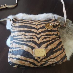 Michael Kors Crossbody